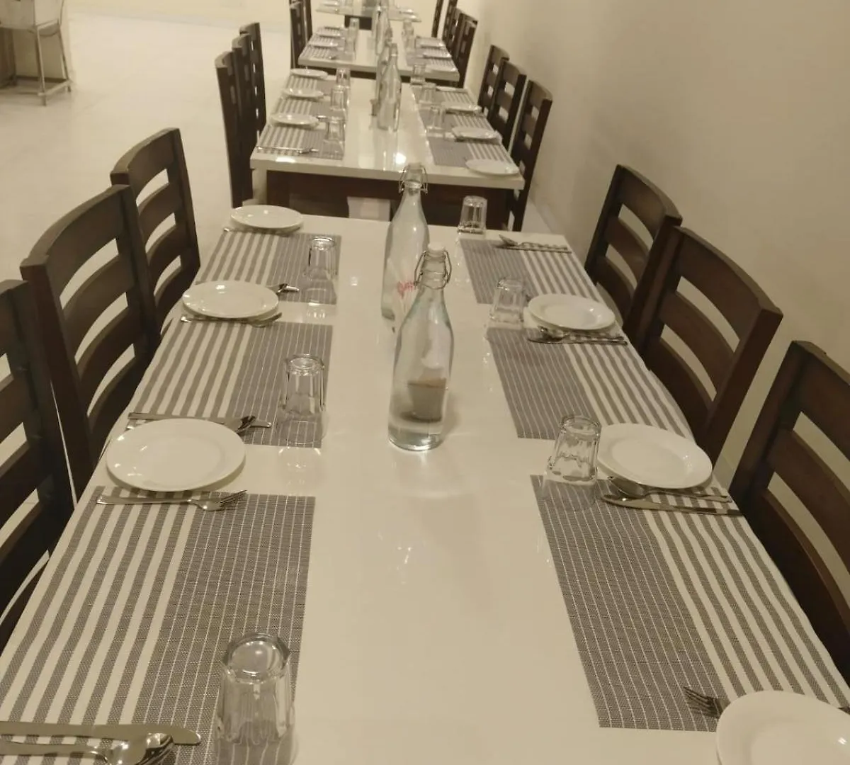 Opo Essential Hotel Gurgaon