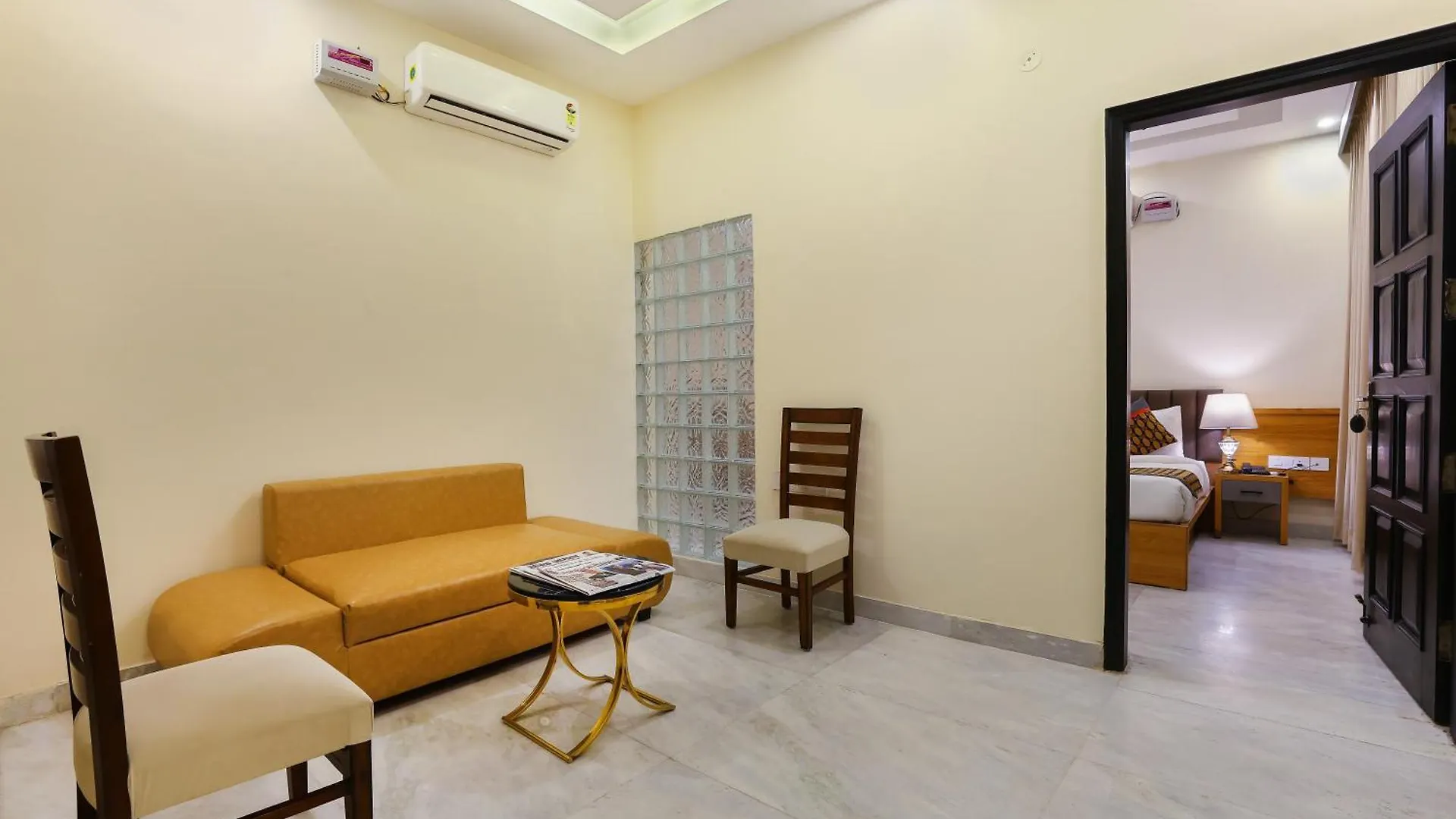 Opo Essential Hotel Gurgaon 3*,  India