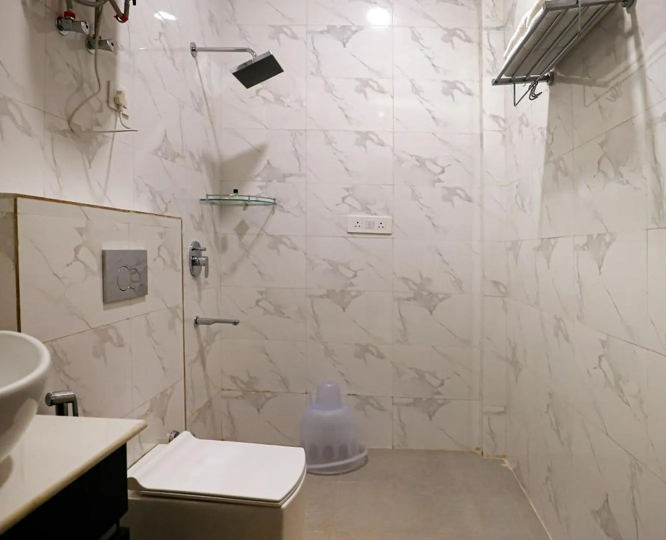 Opo Essential Hotel Gurgaon